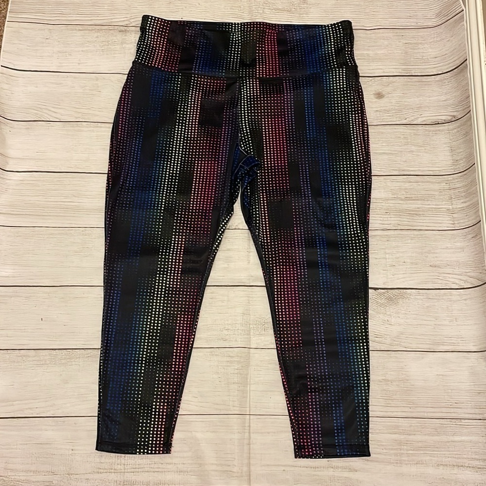 EUC Women’s Xersion Fitted Leggings size XXL​​ - Picture 3 of 5